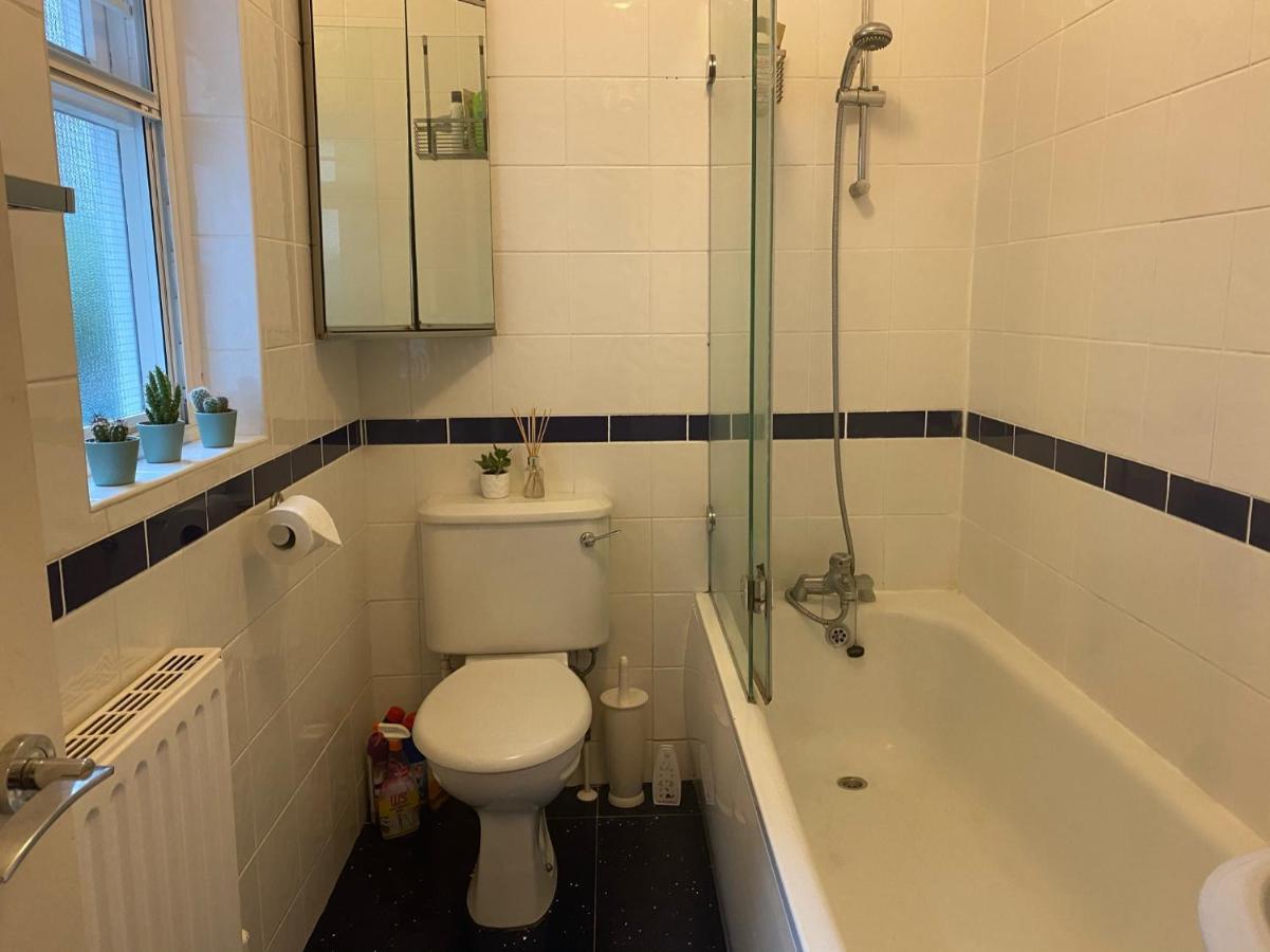 Spacious 2-Bed Flat With Garden, 3 Minutes Walk From Oval Tube Station London Exteriör bild